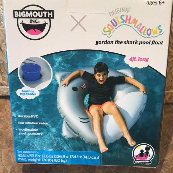 Squishmallows original Gordon the Shark pool float - Picture 6 of 8